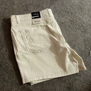 St John’s Bay shorts